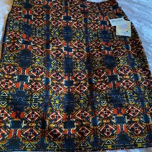 LuLaRoe Cassie XL NWT — Non-smoking household